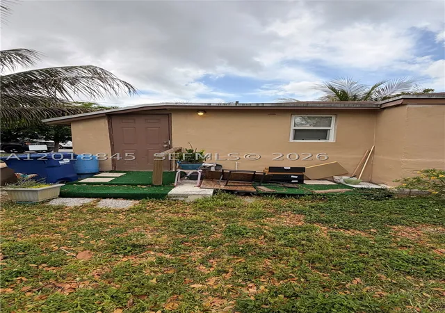 Photo 3 of Sale Pending at 10260 Sw 182Nd St, Miami, FL 33157 | MLS# A12018845 | Listing updated on 2026-09-28