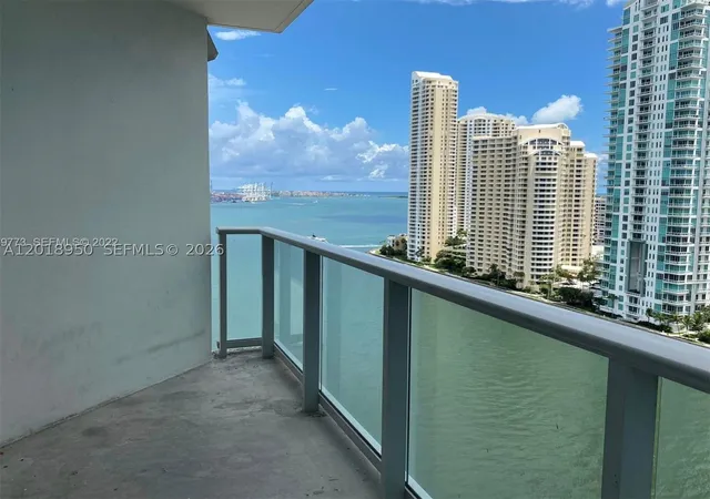 Photo 2 of Condo for sale at 300 S Biscayne Blvd #T-1606, Miami, FL 33131 | MLS# A12018950 | Listing updated on 2026-09-10