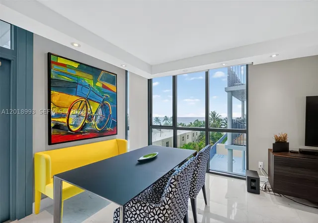 Photo 4 of Condo for sale at 1500 Ocean Dr #507, Miami Beach, FL 33139 | MLS# A12018993 | Listing updated on 2026-09-14