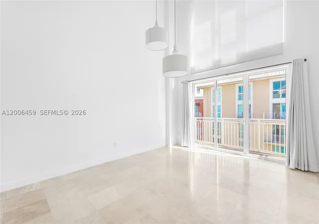 Listing Photo 5 - Condo for sale in Downtown Dadeland (Condo 2) located at 7270 Sw 88Th St, Miami, FL 33156 - Unit #B519