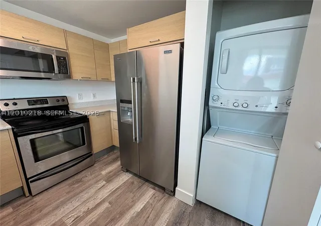 Photo 3 of Condo for sale at 350 Ne 24th St #514, Miami, FL 33137 | MLS# A12019218 | Listing updated on 2026-09-17