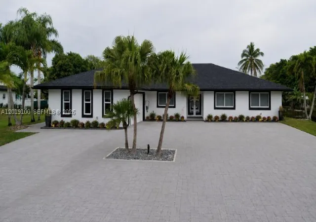 Photo 1 of Single family home for sale at 11701 Sw 21st Ct, Davie, FL 33325 | MLS# A12019100 | Listing updated on 2026-08-30