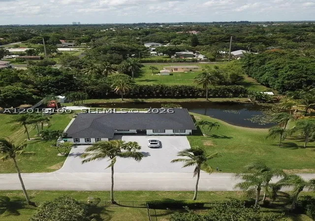 Photo 2 of Single family home for sale at 11701 Sw 21st Ct, Davie, FL 33325 | MLS# A12019100 | Listing updated on 2026-08-30