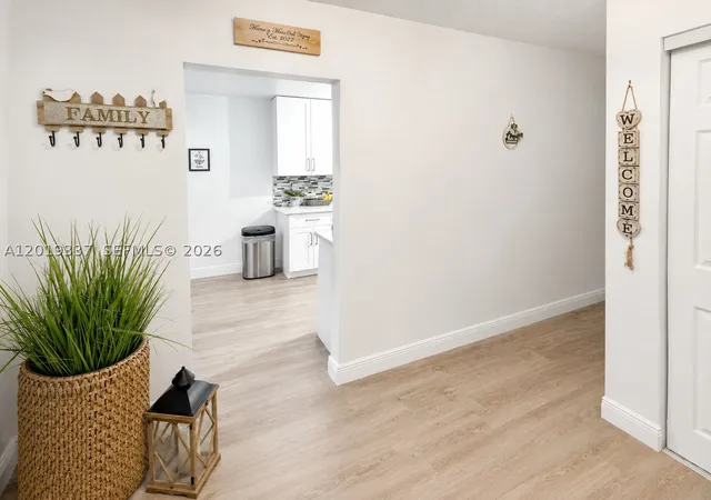 Photo 3 of Townhouse for sale at 11913 Donlin Dr, Wellington, FL 33414 | MLS# A12019337 | Listing updated on 2026-09-24