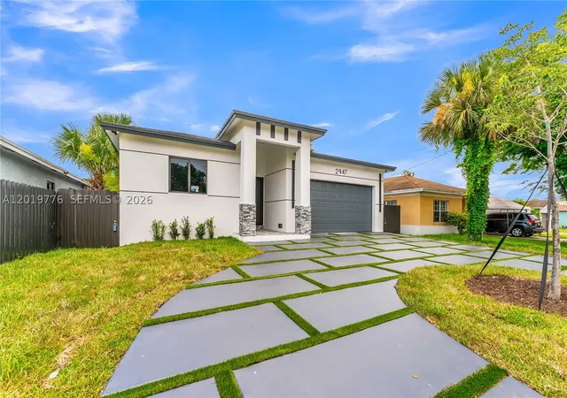 Photo 2 of Single family home for sale at 2947 Nw 9th St, Fort Lauderdale, FL 33311 | MLS# A12019776 | Listing updated on 2026-09-10