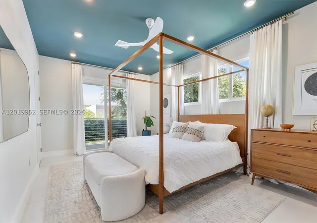 Photo 2 of Townhouse for sale at 2920 Sw 25th Ter #B, Miami, FL 33133 | MLS# A12019952 | Listing updated on 2026-09-08