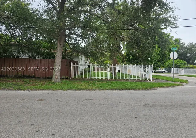 Photo 3 of Single family home for sale at 15851 Nw 37Th Ct, Miami Gardens, FL 33054 | MLS# A12020583 | Listing updated on 2026-09-09