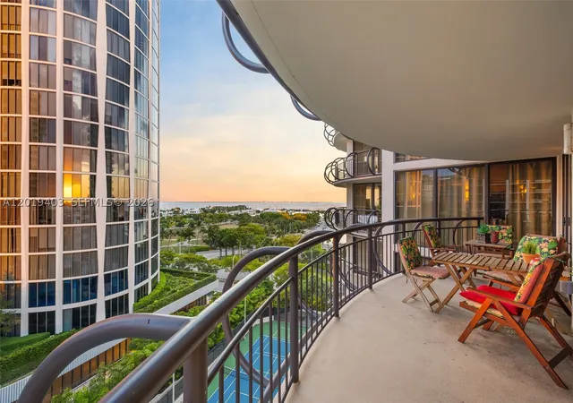 Photo 1 of Sale Pending at 2843 S Bayshore Dr #11F, Miami, FL 33133 | MLS# A12019403 | Listing updated on 2026-09-27