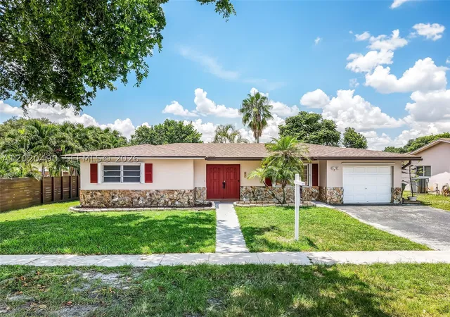 Photo 1 of Single family home for sale at 500 Nw 96th Ter, Pembroke Pines, FL 33024 | MLS# A12020490 | Listing updated on 2026-09-14