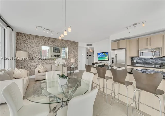 Photo 3 of Sale Pending at 79 Sw 12Th St #3401-S, Miami, FL 33130 | MLS# A12021282 | Listing updated on 2026-09-04