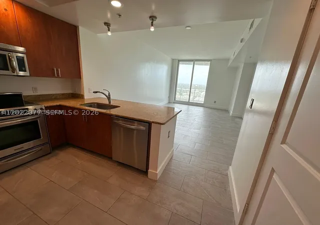 Photo 2 of Condo for sale at 315 Ne 3rd Ave #2009, Fort Lauderdale, FL 33301 | MLS# A12022077 | Listing updated on 2026-09-17