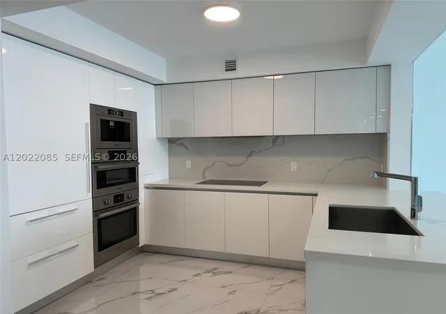 Photo 4 of Condo for sale at 330 Sunny Isles Blvd #5-1003, Sunny Isles Beach, FL 33160 | MLS# A12022085 | Listing updated on 2026-10-06