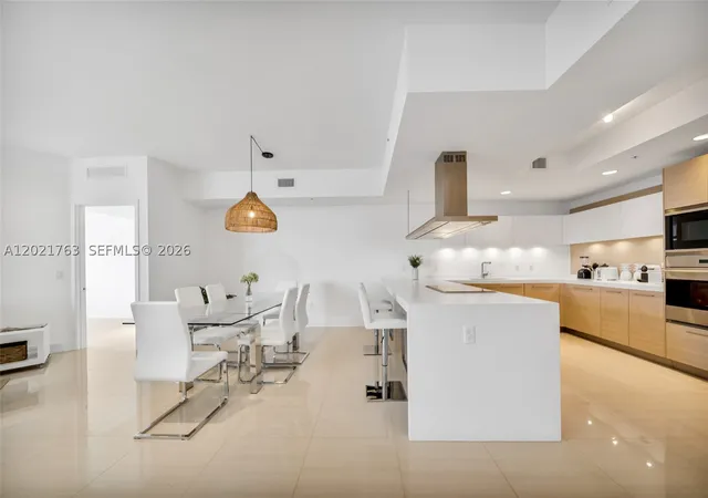 Photo 4 of Condo for sale at 17301 Biscayne Blvd #907, North Miami Beach, FL 33160 | MLS# A12021763 | Listing updated on 2026-09-08