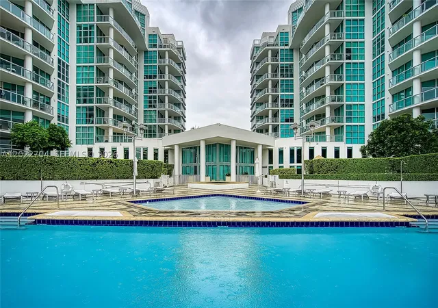 Photo 2 of Condo for sale at 3131 Ne 188Th St #1-1104, Miami, FL 33180 | MLS# A12022704 | Listing updated on 2026-09-16