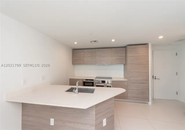 Photo 2 of Condo for sale at 1300 S Miami Ave #4709, Miami, FL 33130 | MLS# A12021799 | Listing updated on 2026-09-15