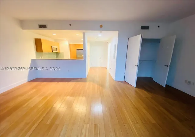 Photo 4 of Condo for sale at 1060 Brickell Ave #3109, Miami, FL 33131 | MLS# A12023763 | Listing updated on 2026-10-05