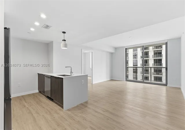 Condo for sale at 697 N Miami Ave #1810, Miami, FL 33136 | MLS# A12024073