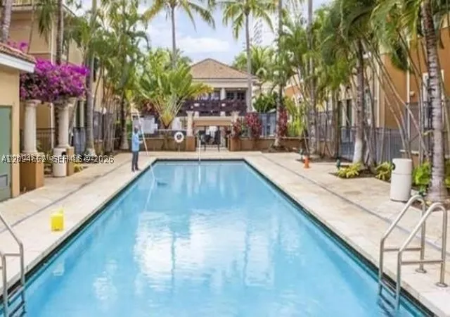 Photo 2 of Townhouse for sale at 2861 Ne 185th St #302TENANT, Aventura, FL 33180 | MLS# A12024652 | Listing updated on 2026-09-26