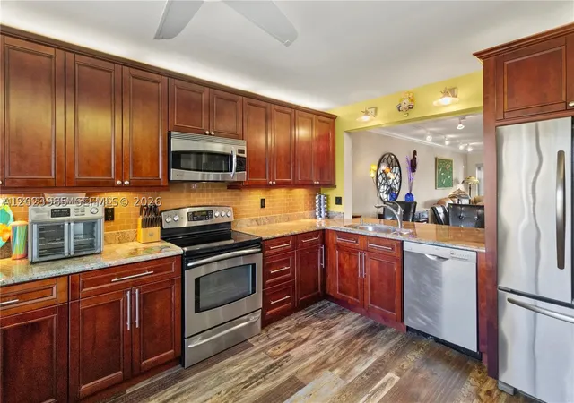 Photo 3 of Condo for sale at 5519 Fairway Park Dr #203, Boynton Beach, FL 33437 | MLS# A12023985 | Listing updated on 2026-09-23