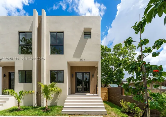 Photo 3 of Sale Pending at 1917 Nw 17 St #A, Miami, FL 33125 | MLS# A12024798 | Listing updated on 2026-09-11