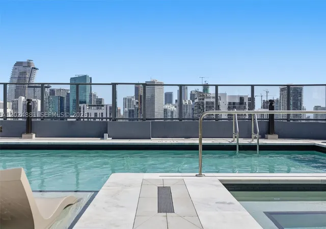 Listing Photo 1 - Condo for sale in building located at 121 NE 5th St, Aventura, FL 33132 - Unit #1712