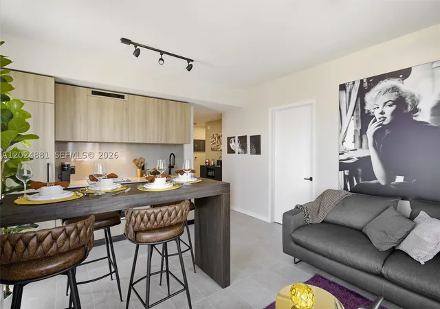 Listing Photo 2 - Condo for sale in building located at 121 NE 5th St, Aventura, FL 33132 - Unit #1712