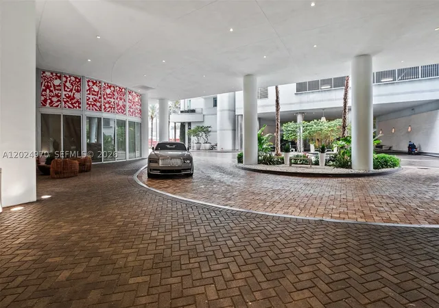 Photo 1 of Condo for sale at 90 Sw 3Rd St #3810, Miami, FL 33130 | MLS# A12024970 | Listing updated on 2026-09-06