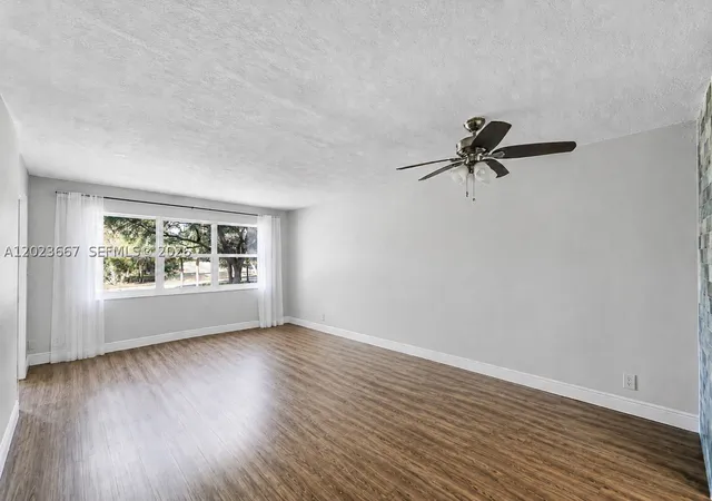 Photo 3 of Condo for sale at 8405 Nw 61St St #D207, Tamarac, FL 33321 | MLS# A12023667 | Listing updated on 2026-09-04