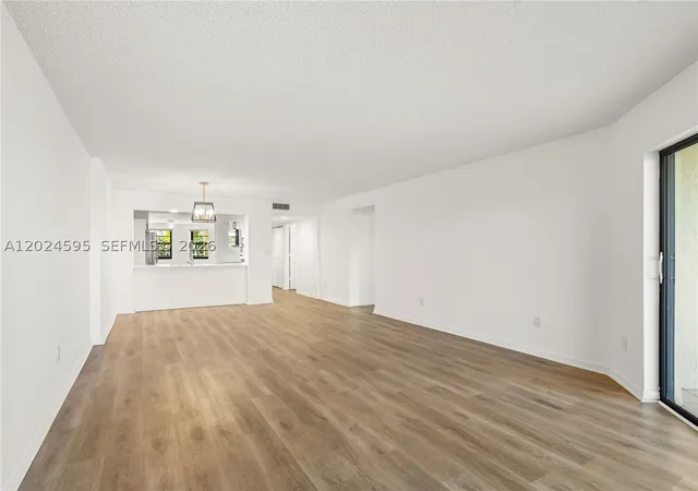 Photo 3 of Condo for sale at 7547 Fairfax Dr #210, Tamarac, FL 33321 | MLS# A12024595 | Listing updated on 2026-09-30