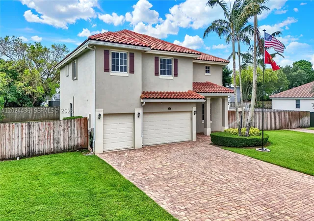 Photo 4 of Single family home for sale at 1730 Nw 21St St, Homestead, FL 33030 | MLS# A12024436 | Listing updated on 2026-09-29