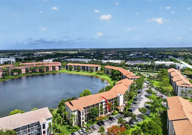 Photo 2 of Sale Pending at 650 Sw 138th Ave #105J, Pembroke Pines, FL 33027 | MLS# A12025768 | Listing updated on 2026-10-05