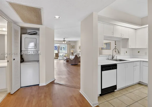 Photo 3 of Sale Pending at 650 Sw 138th Ave #105J, Pembroke Pines, FL 33027 | MLS# A12025768 | Listing updated on 2026-10-05