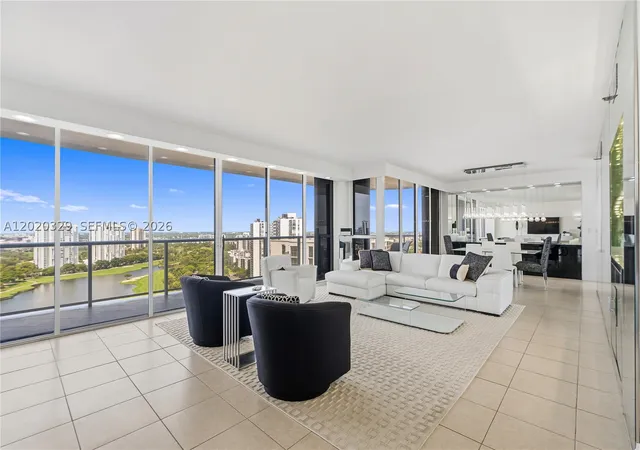 Listing Photo 1 - Condo for sale in building located at 20281 E Country Clb Dr, Aventura, FL 33180 - Unit #2101