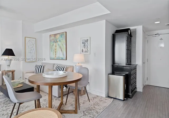 Photo 3 of Sale Pending at 1100 West Ave #427, Miami Beach, FL 33139 | MLS# A12025956 | Listing updated on 2026-09-10