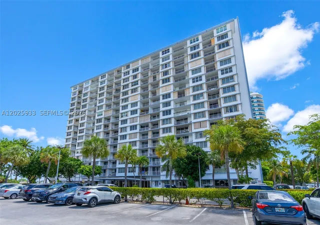 Photo 28 of Condo for sale at 1865 79Th St Cswy #15M, North Bay Village, FL 33141 | MLS# A12025933 | Listing updated on 2026-10-05