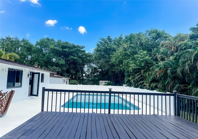 Photo 2 of Single family home for sale at 12200 Nw 20th Ct, Plantation, FL 33323 | MLS# A12026183 | Listing updated on 2026-08-26