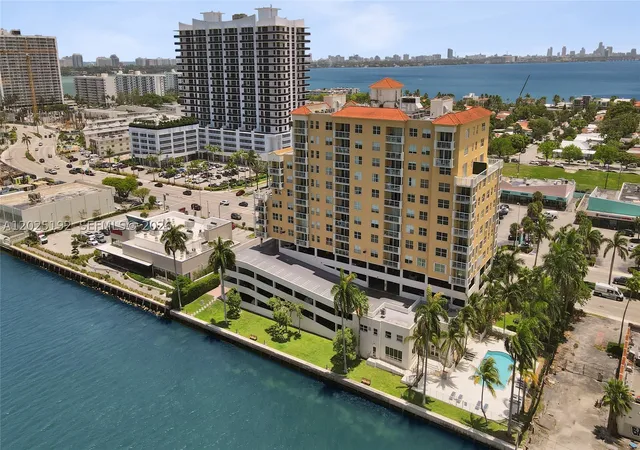 Photo 2 of Condo for sale at 1625 Kennedy Cswy #1207C, North Bay Village, FL 33141 | MLS# A12025192 | Listing updated on 2026-09-16