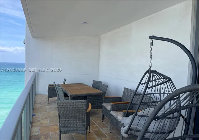 Photo 3 of Condo for sale at 3101 S Ocean Dr #1707, Hollywood, FL 33019 | MLS# A12026356 | Listing updated on 2026-09-02