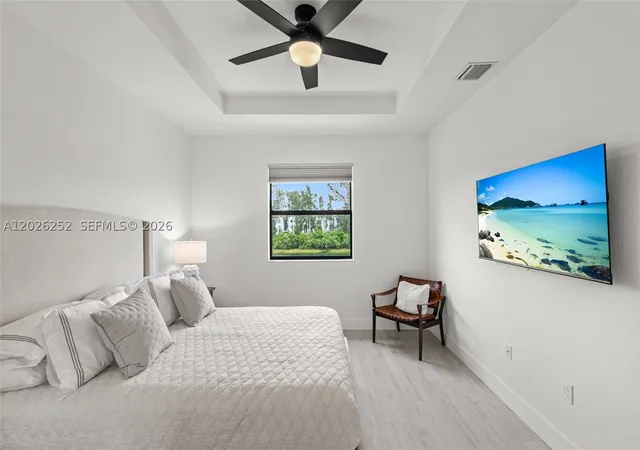 Photo 3 of Townhouse for sale at 577 Nw 204th St, Miami, FL 33169 | MLS# A12026252 | Listing updated on 2026-09-10