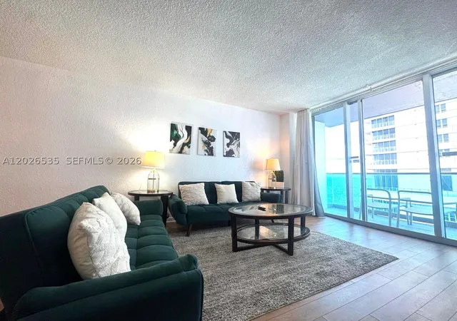 Photo 4 of Condo for sale at 4001 S Ocean Dr #15L, Hollywood, FL 33019 | MLS# A12026535 | Listing updated on 2026-09-09