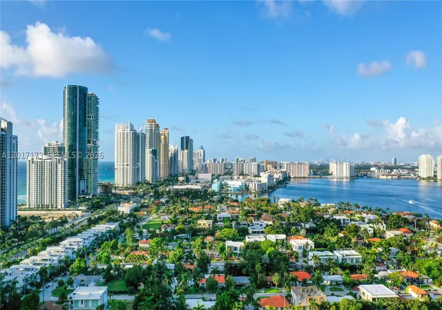 Photo 1 of Condo for sale at 19370 Collins Ave #621, Sunny Isles Beach, FL 33160 | MLS# A12017173 | Listing updated on 2026-09-01