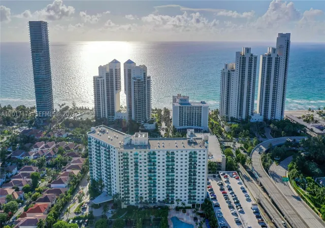 Photo 3 of Condo for sale at 19370 Collins Ave #621, Sunny Isles Beach, FL 33160 | MLS# A12017173 | Listing updated on 2026-09-01