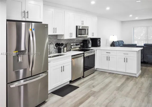 Photo 1 of Condo for sale at 1021 Mockingbird Ln #202, Plantation, FL 33324 | MLS# A12023628 | Listing updated on 2026-08-26