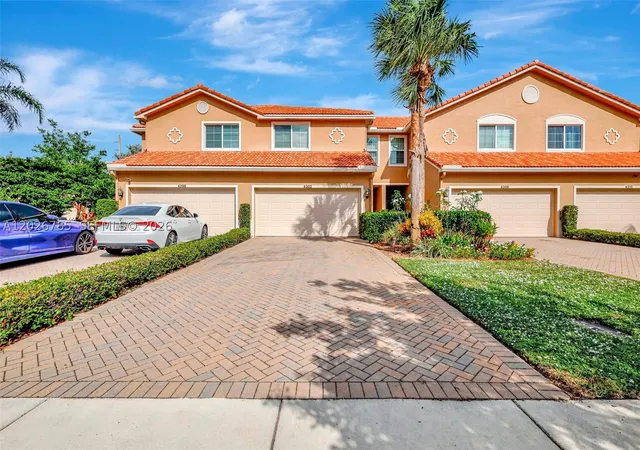 Photo 1 of Townhouse for sale at 4302 Colony View Dr, Lake Worth, FL 33463 | MLS# A12026785 | Listing updated on 2026-08-26