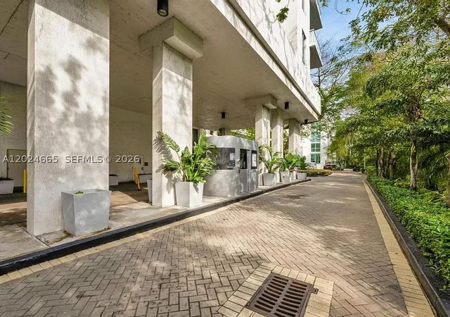 Photo 3 of Condo for sale at 1861 Nw S River Dr #2008, Miami, FL 33125 | MLS# A12024665 | Listing updated on 2026-10-05