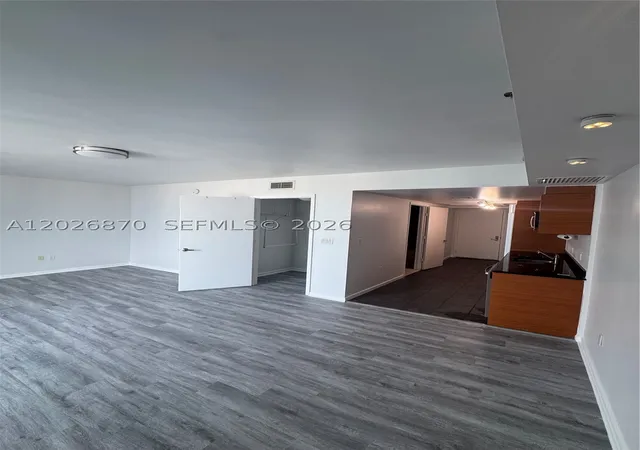 Photo 3 of Condo for sale at 50 Biscayne Blvd #3303, Miami, FL 33132 | MLS# A12026870 | Listing updated on 2026-09-09