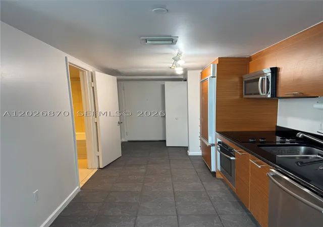 Photo 3 of Condo for sale at 50 Biscayne Blvd #3303, Miami, FL 33132 | MLS# A12026870 | Listing updated on 2026-09-09