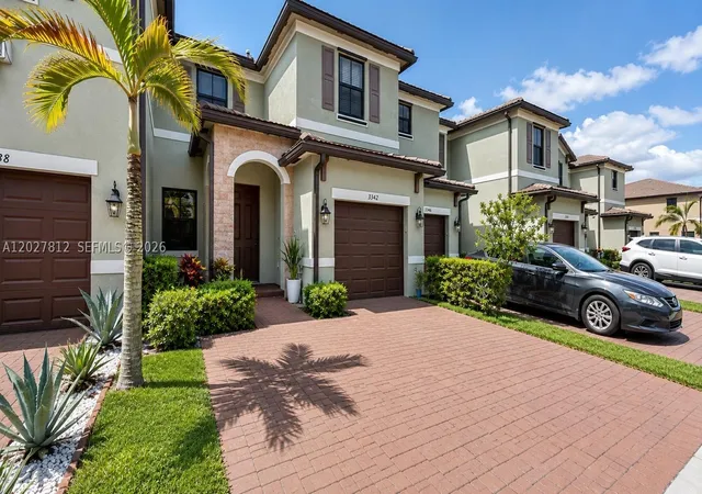Photo 2 of Townhouse for sale at 3342 W 104th Ter, Hialeah, FL 33018 | MLS# A12027812 | Listing updated on 2026-09-03