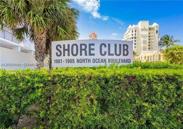 Listing Photo 2 - Condo for sale in building located at 1901 N Ocean Blvd, North Lauderdale, FL 33305 - Unit #4D
