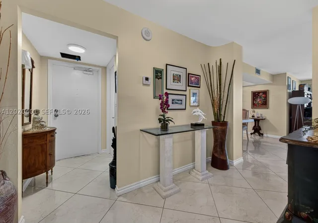 Listing Photo 5 - Condo for sale in building located at 1901 N Ocean Blvd, North Lauderdale, FL 33305 - Unit #4D